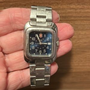 Stunning Swiss army watch